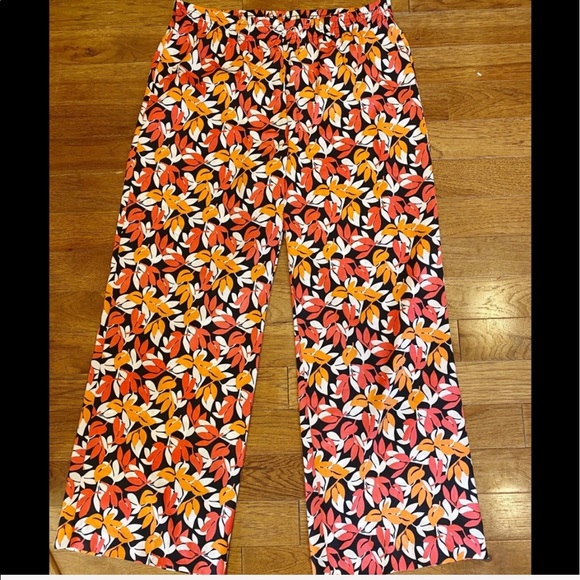 Calvin Klein Pants - CALVIN KLEIN COLORFUL LEAF PRINT WIDE LEG PANTS